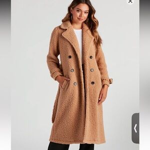 NWT Women's Tan Teddy Coat